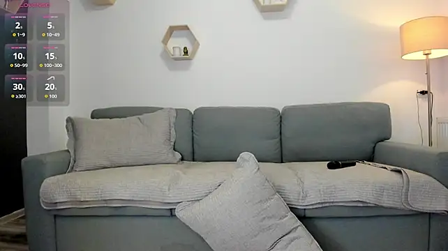 Naila18 - Squirt at GOAL