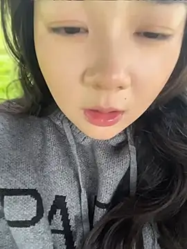 Luna-girl - 户外脱掉内衣裤真空两小时