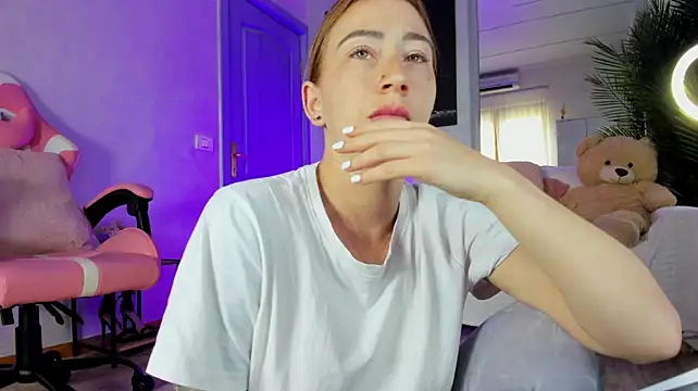 Reina_Cummings - Take panties off 👙