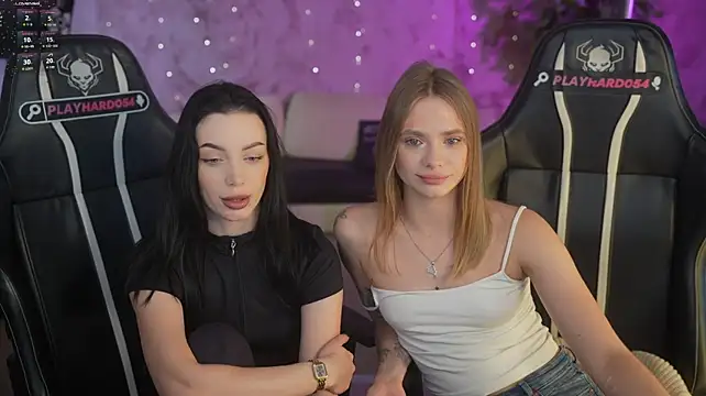 Angy_Netal - show tits 2 girls