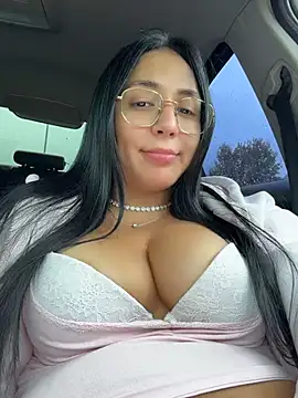 Bunny_Lush - Tease my ass with dildo