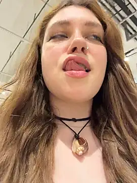 Lucy-joy - suck my NEW dildo on the mirror