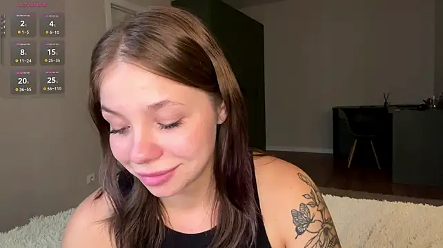 Betty_Gray - Pinch my nipples closely🔞