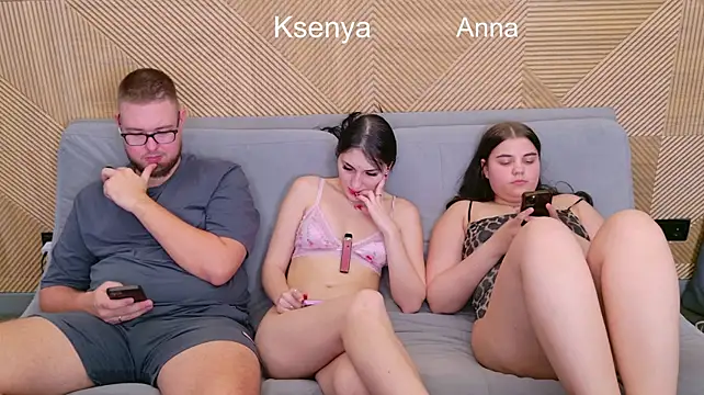 Ksenny - threesome sex + creampie