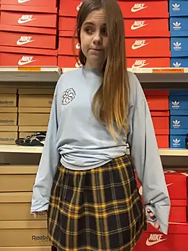 Lunabelle_ - very risky doggy no panties omg