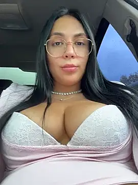 Bunny_Lush - Tease my ass with dildo
