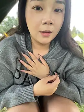 Luna-girl - 户外脱掉内衣裤真空两小时