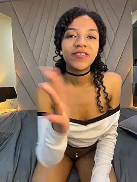 LiliMorado - FREE THOSE TITS