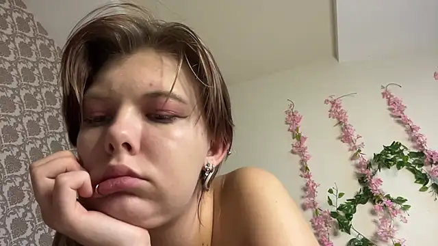 MadalynNosel - slaps my ass x 10