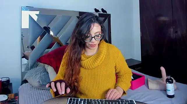 Rossi_ss1 - Pull nipples