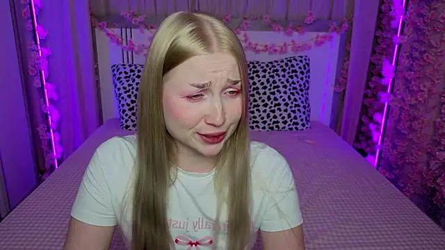 LilyStarlight - spank ass 10 times
