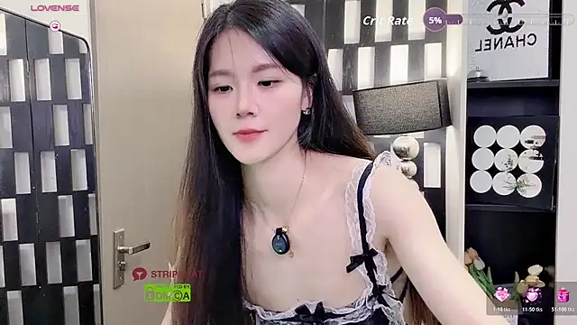 Yueyue-MM - 下空M腿黑絲誘惑