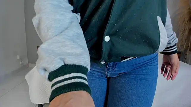 Emma23__ - spank my ass