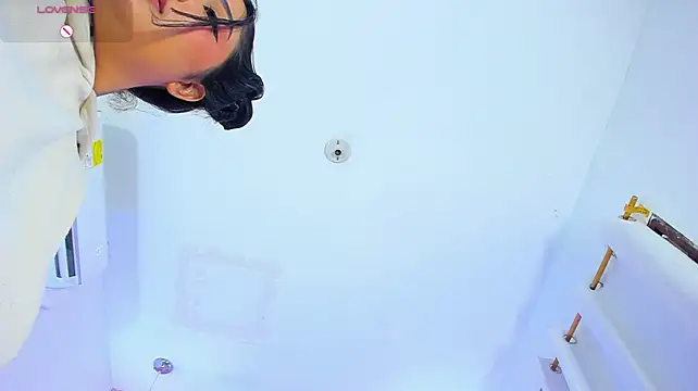 ArianaRougee - Suck boobs 😇