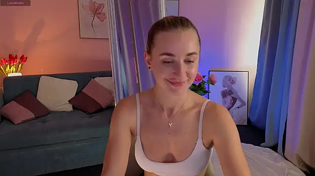 IrisBloommm - Spank me HARDER 👋😫