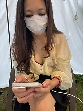 Jiajiaya-520 - 户外全裸3分钟