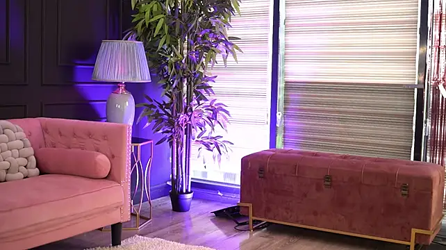 GoldieMerry - sensual pussy play