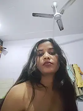 Cute_radhikaa - 200000