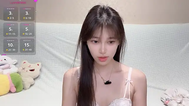 Chloeeaa - 好事发生4.0💕全裸M腿＋控制3分钟