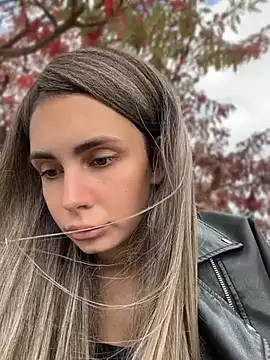 SandraCarter - Show ass in public