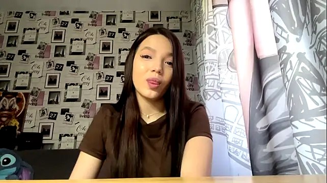 YaelKonwinski - Reveal a little secret about me <3
