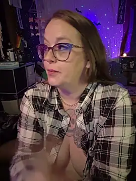 Edgexchaos - Fuck pussy with dildo