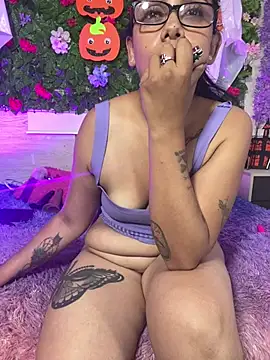 Saddiiecollins - show ass