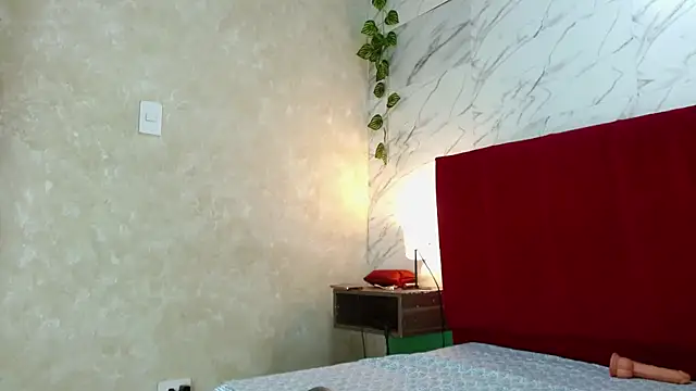 Abrilameliadelmar - dildo in pussy and one finger ass