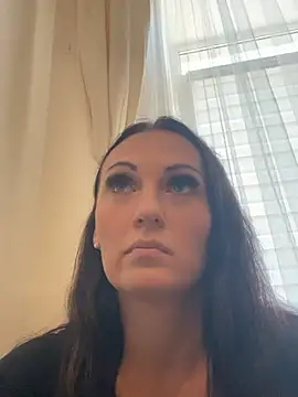 LolaSweetButPsycho7 - jizda na dildu zepredu 2 min