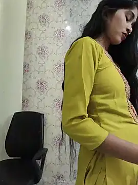 Naughty_Kiara_