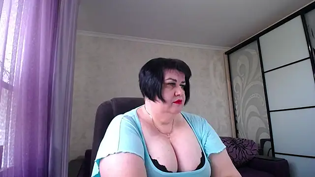 AlluringCurves