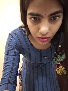 Alisha_Babyy