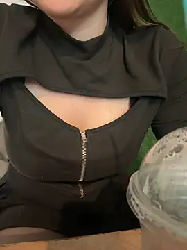 CrazyTori - Take off bra in cafe LT🎁