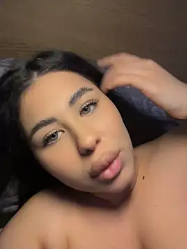 DaianaKimberly - Toy control 5 min ANAL