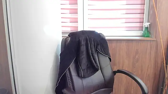 EllaWhisper