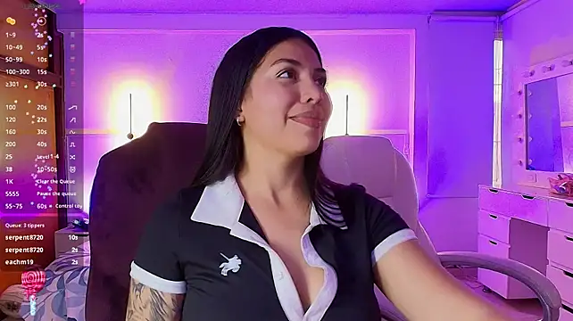 Kloe28 - topless with clips