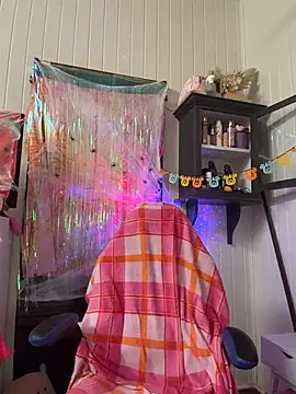 Xopeachybaby - hold cock in throat 3 secs