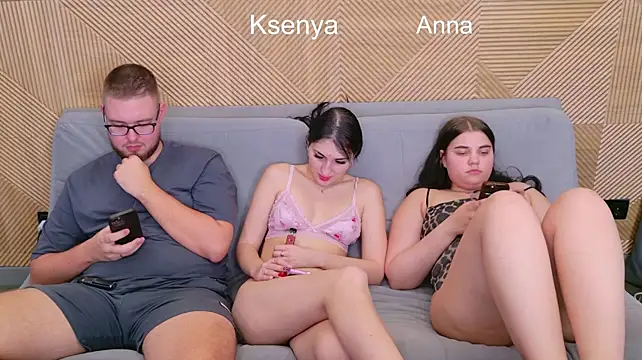 Ksenny - threesome sex + creampie
