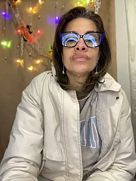 Goddess-Love- - outside tits - tetas al aire