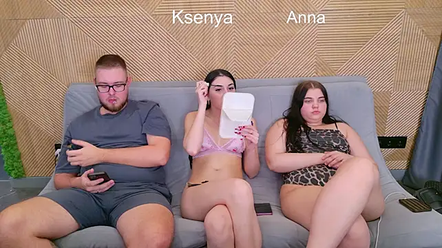 Ksenny - threesome sex + creampie