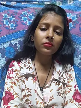 Gud_girl_Nilu - Dildo in pussy