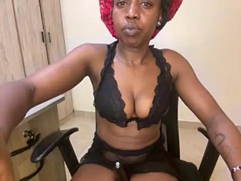 Freaky_squirter - MASSIVE SQUIRTS