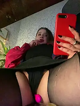 _SaraFun__ - Triple Crazy squirt fountain public