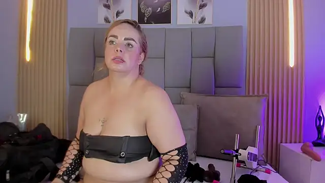 AlissonHarris - Make my Nylow wet and fingering pussy💦