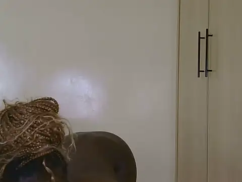 Sly_silk - ride dildo for daddy