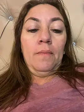 SCARLET-20 - Flash ass + flash pussy🥰