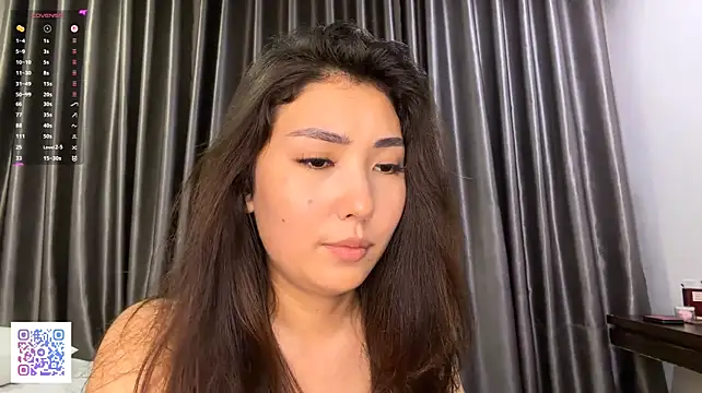 LindaHernandez - Wipe cream to see my tiny nipples