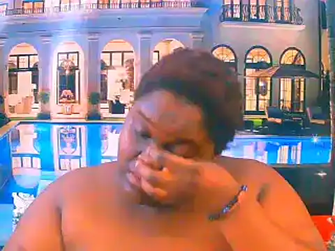 EbonyHotBuns - masterbate clit🔥🤭