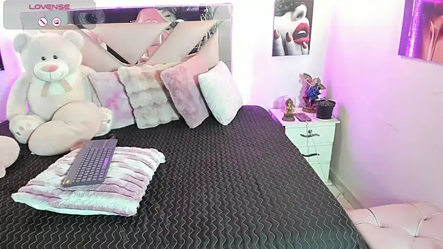 Karly_moon