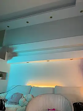 Tattitude_ - Topless 10 minutes